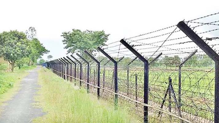 বিজিবির গুলিতে আহত হয়ে ভারতে পালালো ভারতীয় চোরাকারবারি