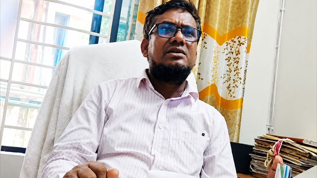 ভূমি অফিসে ঘুষ-দুর্নীতির অভিযোগ, তহসিলদারের বিরুদ্ধে কোটি টাকার সম্পদের প্রশ্ন