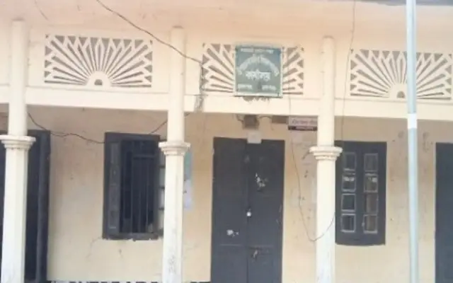 জামালগঞ্জে মহিলা বিষয়ক কার্যালয়ে দিনে তালা, রাতে হাজিরা! ভোগান্তিতে শত শত নারী