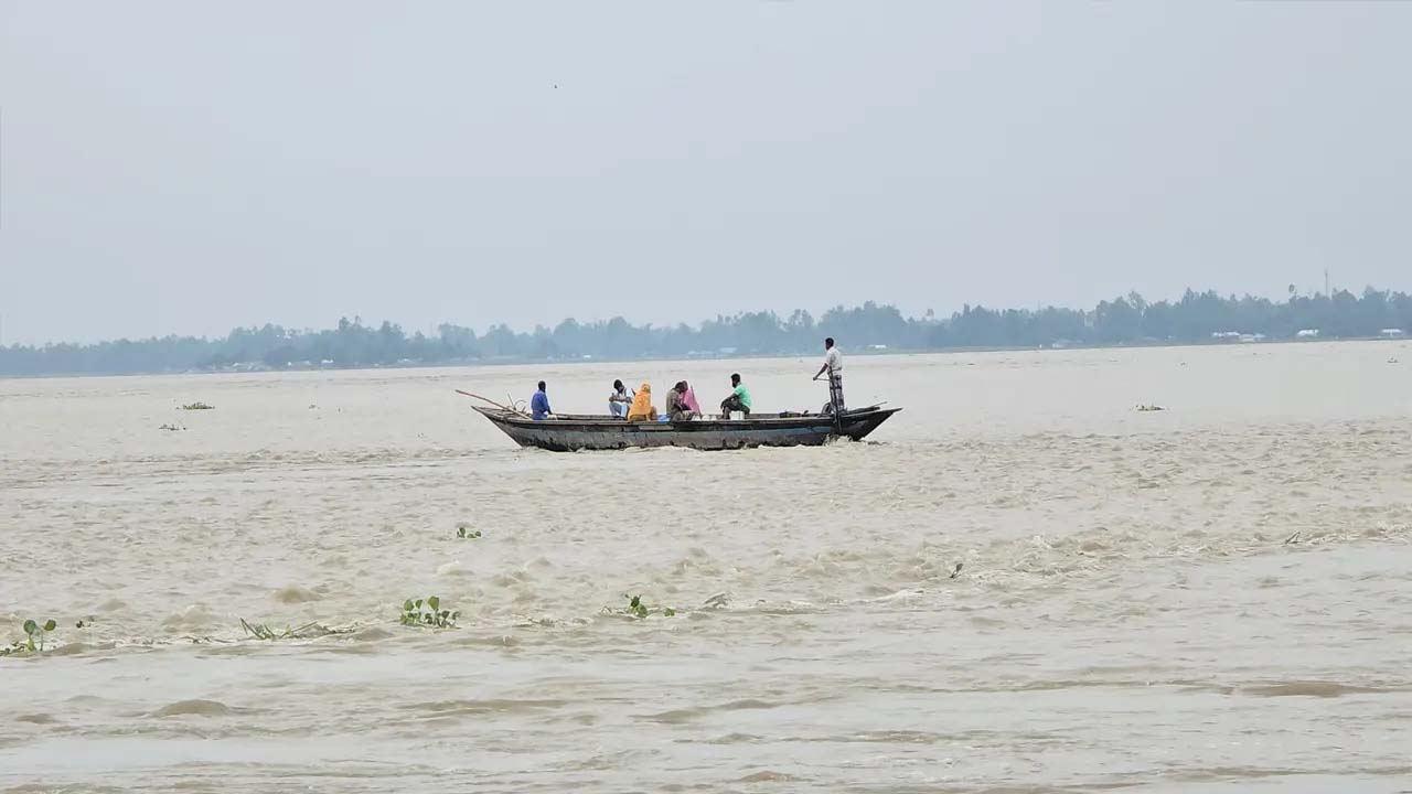 সতর্কবার্তা: আগামী ১০ দিনে দ্রুত বাড়বে নদীর পানি, বন্যার ঝুঁকিতে সিলেট!