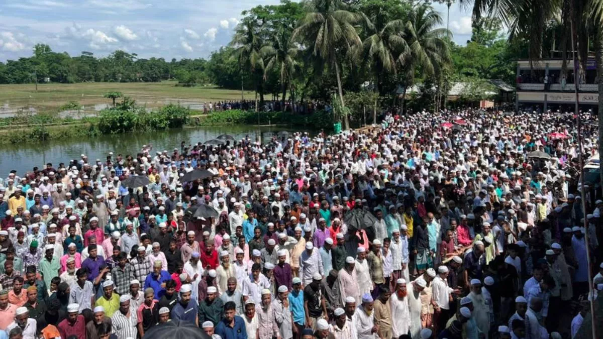 কাতারে সড়ক দুর্ঘটনায় নিহত পাঁচ প্রবাসীর দাফন সম্পন্ন
