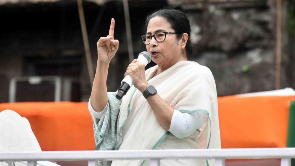 আমাকে থামাতে হলে মেরে ফেলতে হবে : মমতা আমাকে থামাতে হলে মেরে ফেলতে হবে : মমতা