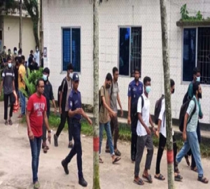 টাঙ্গুয়ার হাওরে ঘুরতে এসে বুয়েটের ৩১ জনসহ ৩৪ শিক্ষার্থী গ্রেপ্তার