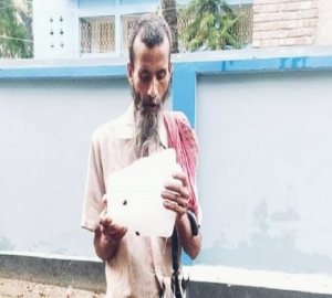 রাজবাড়ীতে বৃষ্টির সঙ্গে পড়ল ৫ কেজি ওজনের শিলা