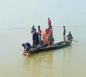 হাওরে নৌকা ডুবি, ৪৮ ঘণ্টা পর একজনের মরদেহ উদ্ধার 