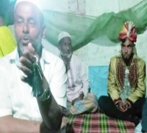 বিবাহিত বোনের জন্মনিবন্ধনে ছোট বোনের বিয়ের আয়োজন!