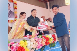 মাধবপুরে সায়হাম গ্রুপের সদস্যদের মাঝে ইফতার সামগ্রী বিতরণ