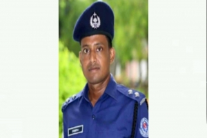 পুলিশ কর্মকর্তার অত্যাচারে অতিষ্ঠ পরিবার