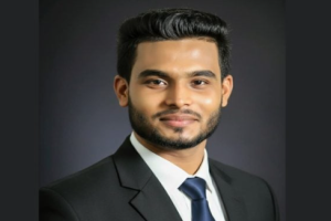 দেড় বছর আত্মগোপনের পর বিমানবন্দরে গ্রেফতার ছাত্রলীগ নেতা