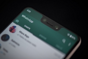 হুট করেই বদলে গেল হোয়াটসঅ্যাপ