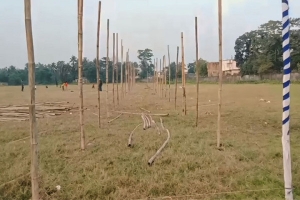 খেলার মাঠে 'মেলা ' সুনামগঞ্জে উত্তেজনা 