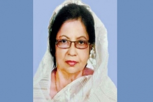 ওসির বিরুদ্ধে ইসিতে অভিযোগ সুরঞ্জিতপত্নীর 