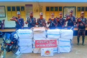 তাহিরপুরে সীমান্তে অর্ধকোটি টাকার ভারতীয় পণ্য জব্দ