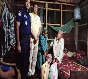 শ্রীমঙ্গল থানার ওসির মানবিক সহায়তা