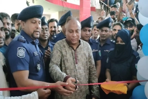 ​দেশে প্রথম: গোলাপগঞ্জ থানায় চালু হলো ‘প্রবাসী হেল্প ডেস্ক’, সেবা মিলবে ২৪ ঘণ্টা
