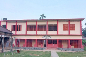 সুনামগঞ্জ-১ আসনে এক দরজার ভোটকেন্দ্র!