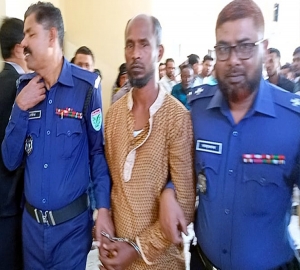সুনামগঞ্জে পরকীয়ার জেরে স্ত্রীকে কুপিয়ে হত্যায় স্বামীর মৃত্যুদণ্ড