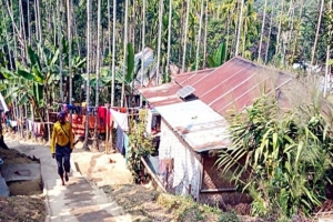 সমস্যায় জর্জরিত, বঞ্চিত পুঞ্জির ৯৫ পরিবার