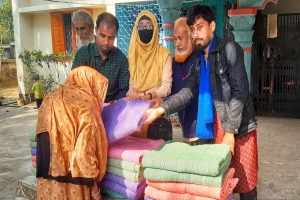 মৌলভীবাজারে শীতার্ত মানুষের কল্যাণে স্টুডেন্ট ওয়েলফেয়ার সোসাইটির শীতবস্ত্র বিতরণ