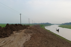 তাহিরপুরে নির্ধারিত সময়ে সম্পন্ন হয়নি ফসল রক্ষা বাঁধের কাজ, দুশ্চিন্তায় কৃষক