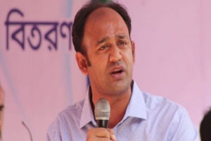 প্রশাসনে কেউ প্রভাব খাটাতে পারবে না: ব্যারিস্টার সুমন