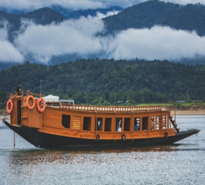 টাঙ্গুয়া হাওরে পর্যটক নিখোঁজ, আহত ২