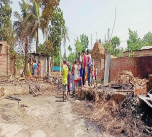 হরিপুরে বসতবাড়িতে আগুন, নগদ অর্থসহ ৫ লাখ টাকার ক্ষতি